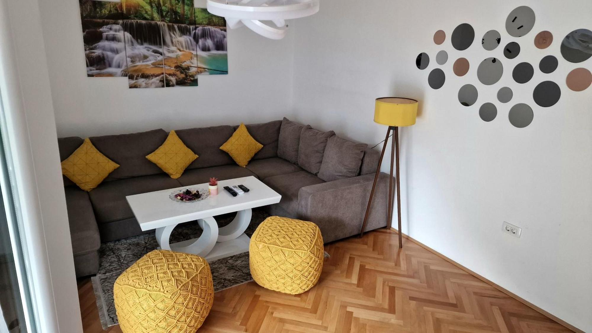 Lux Apartman Casablanca Pluzine Luaran gambar
