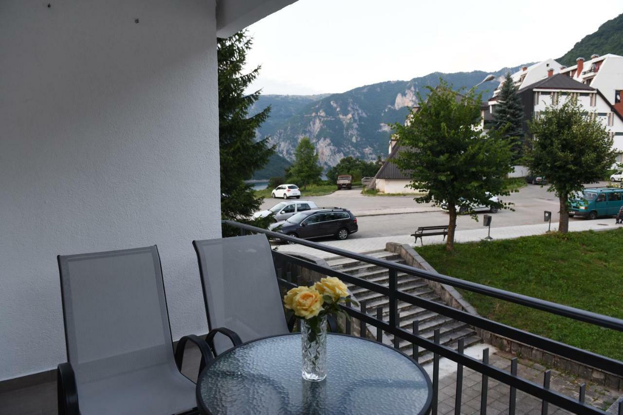 Lux Apartman Casablanca Pluzine Luaran gambar