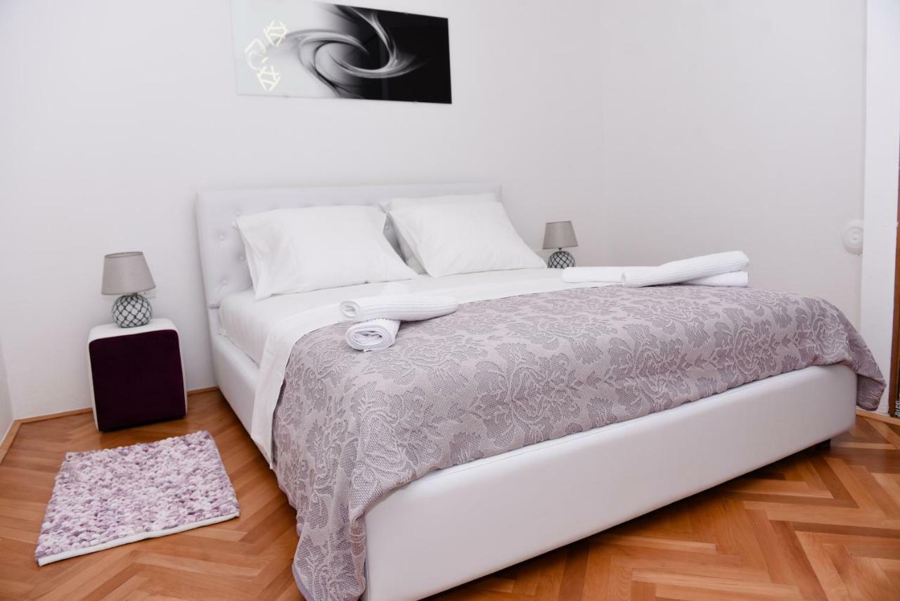 Lux Apartman Casablanca Pluzine Luaran gambar