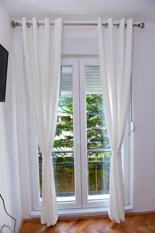 Lux Apartman Casablanca Pluzine Luaran gambar