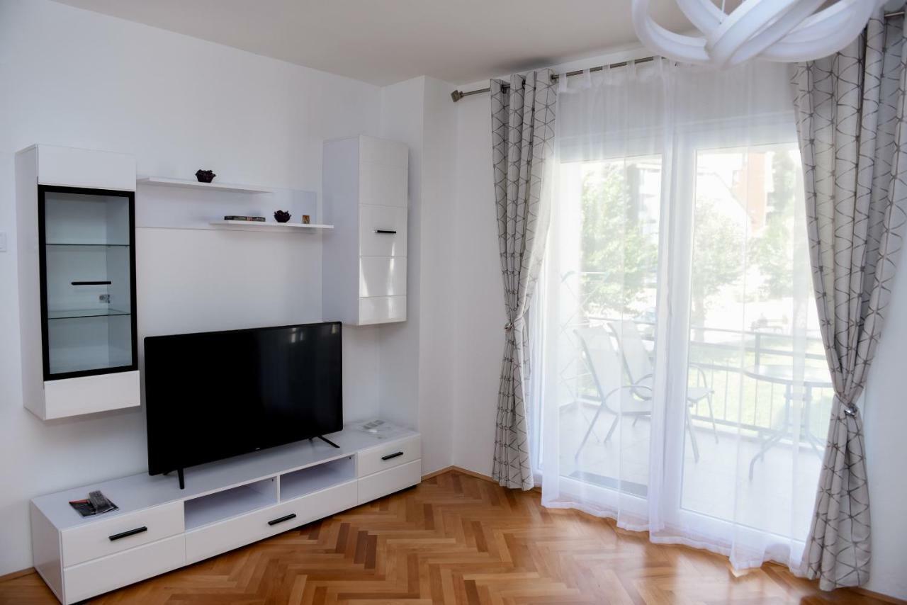 Lux Apartman Casablanca Pluzine Luaran gambar