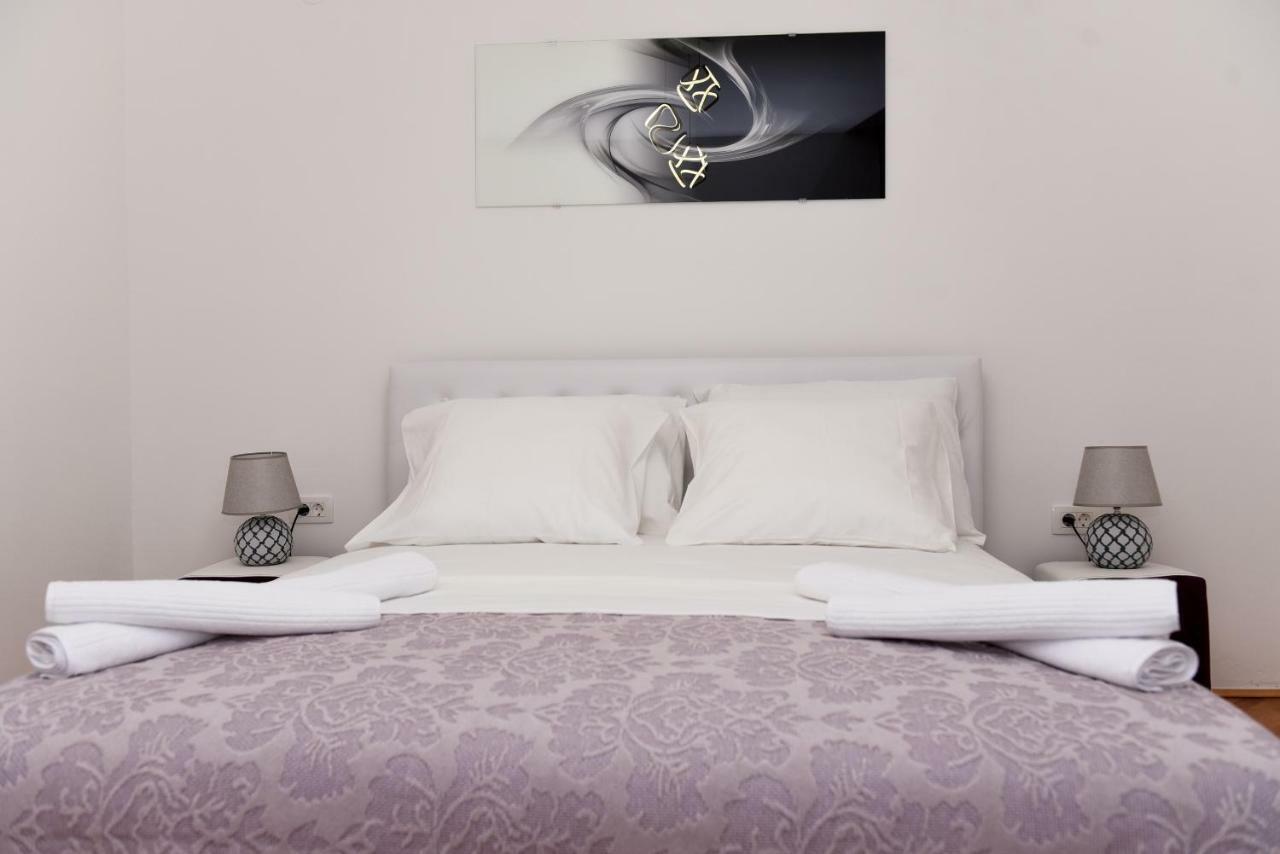 Lux Apartman Casablanca Pluzine Luaran gambar