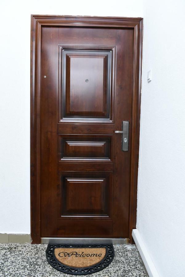 Lux Apartman Casablanca Pluzine Luaran gambar